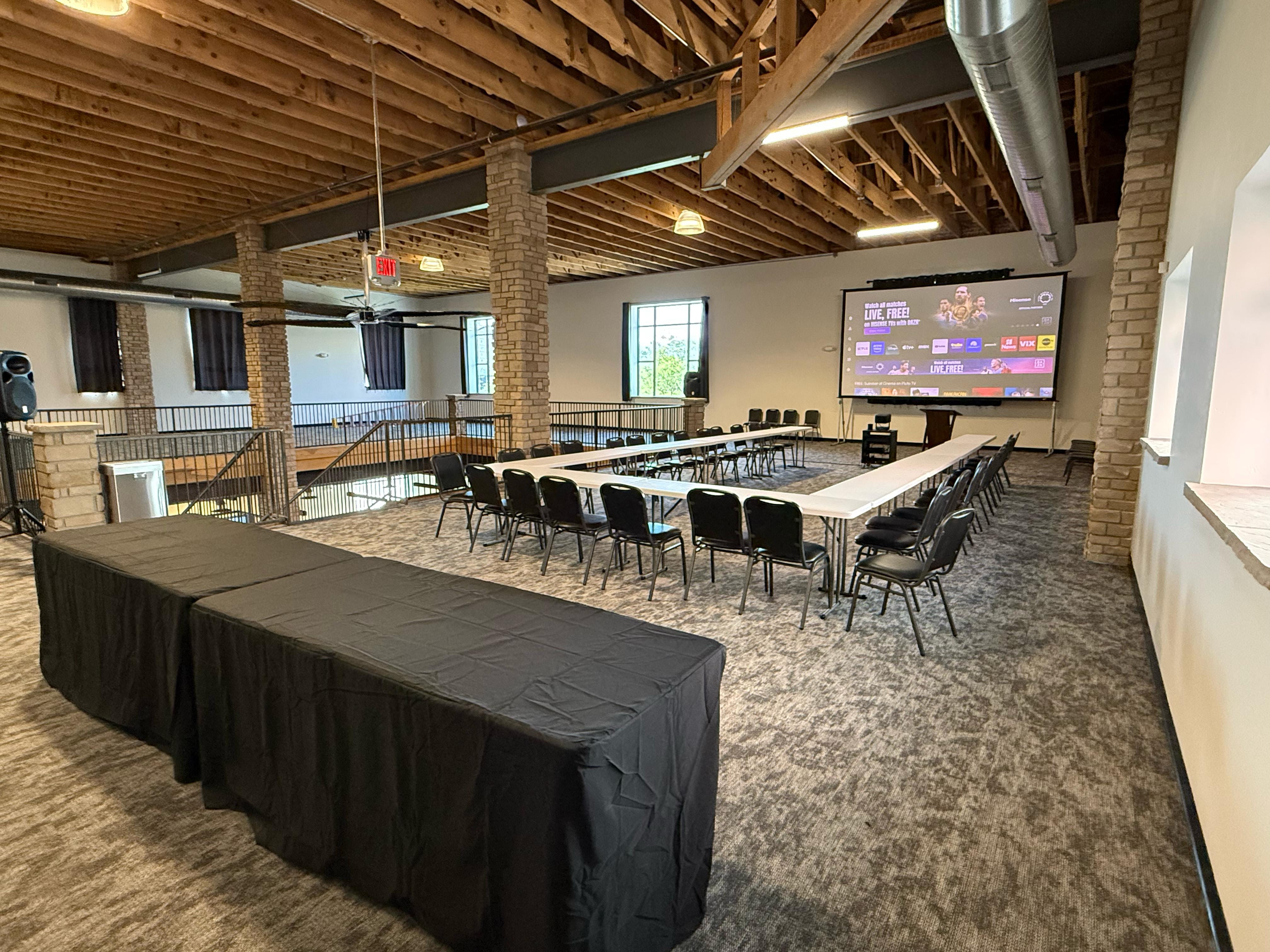 CitiWerks U-Shape Meeting